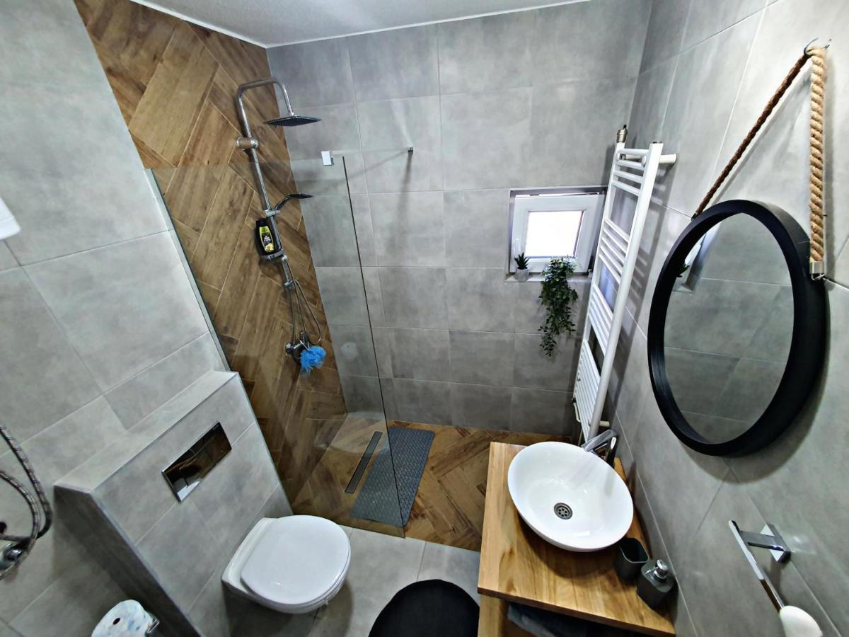 Luxor Apartmani 2 Vrnjacka Banja Exterior photo